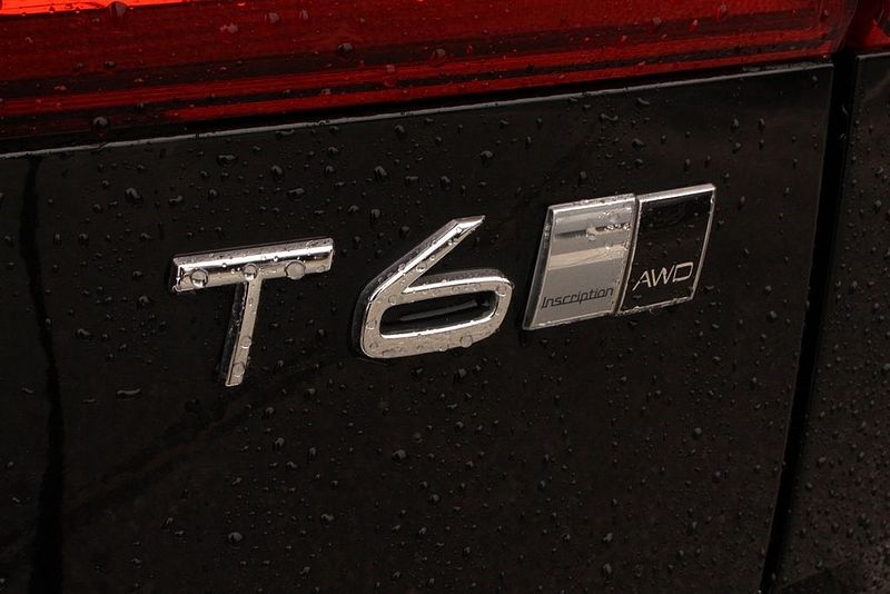 Volvo  XC60 T6 AWD Inscription